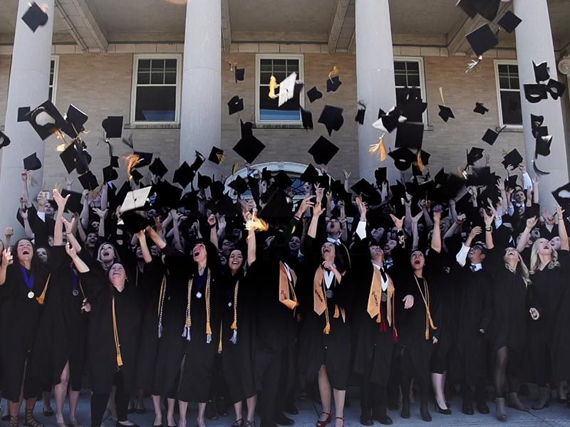 Spring 2022 Commencement North Central University