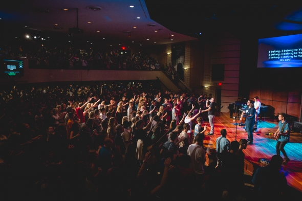 NCU students worshipping during chapel service